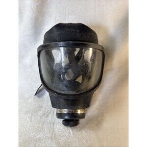 MSA Full Face Gas Mask Made in Germany Rare M102 Size Medium Military Militia